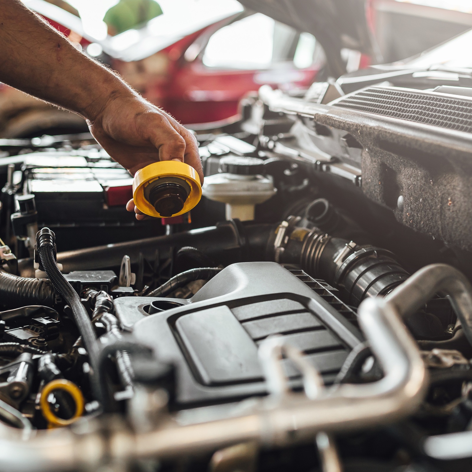 ADITIVO DE ÓLEO PARA MOTOR- Bardahl lidera no motor e na lembrança