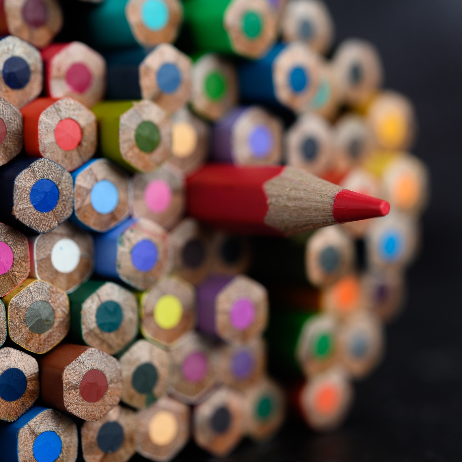 LÁPIS DE COR – Faber-Castell é a Top das Tops em São Paulo